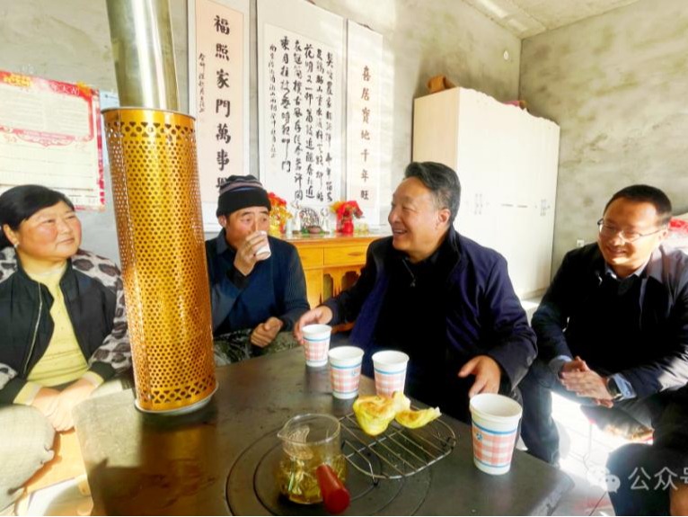 贺岁送温暖 慰问递真情——Milan官方网站组织开展春节前走访慰问活动